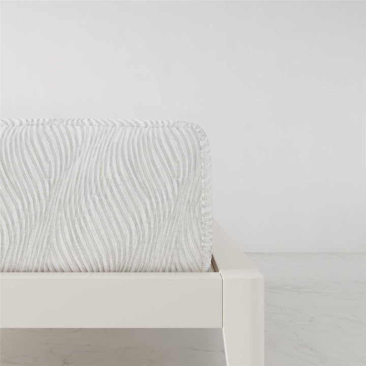 Memoir 12 Inch Memory Foam Mattress Relieves Pressure Points - White - Full