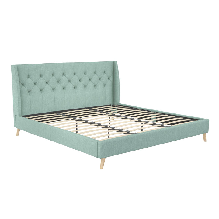 Elegant wingback bed with tufting -  Green 
