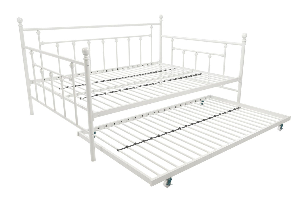 Manila Metal Daybed and Trundle Set with Sturdy Metal Frame and Slats - White - Full
