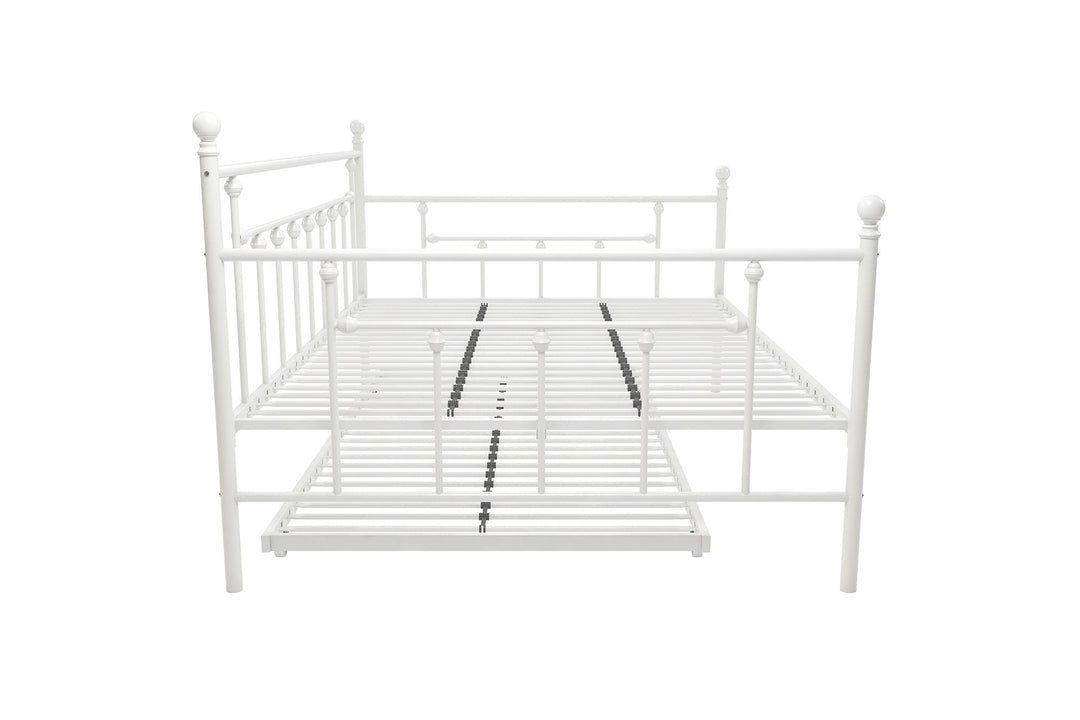 Manila Metal Daybed and Trundle Set with Sturdy Metal Frame and Slats - White - Full