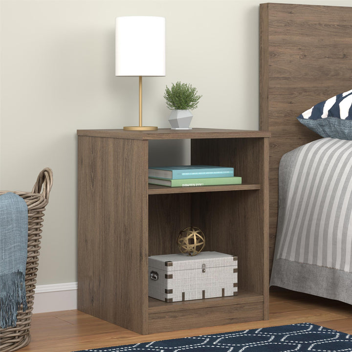 Heritage nightstand in wood finish - Rustic Oak