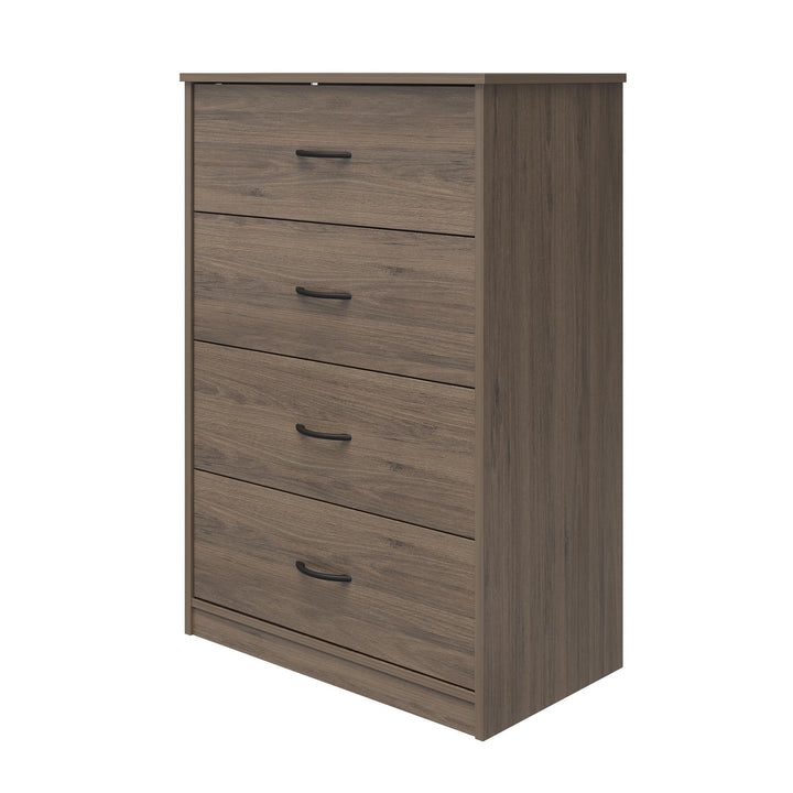 Bedroom essentials: Four-drawer Heritage wooden dresser - Rustic Oak