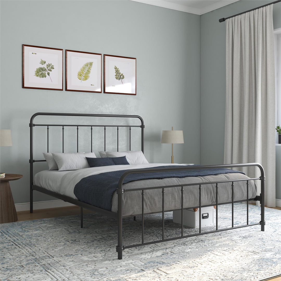 Wallace Spindle Metal Bed with Elegant Curves and Slats - Black - Full