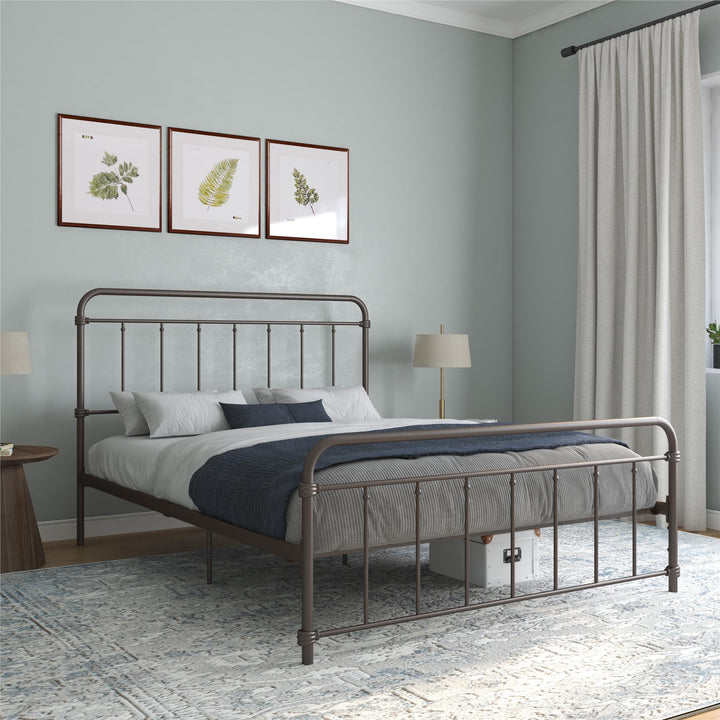 Wallace Spindle Metal Bed with Elegant Curves and Slats - Bronze - Full