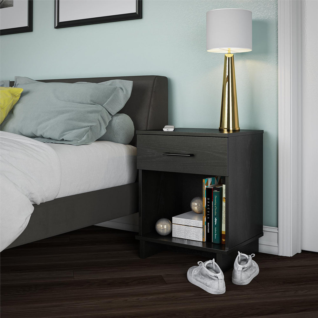 Southlander 1 Drawer Nightstand - Black Oak