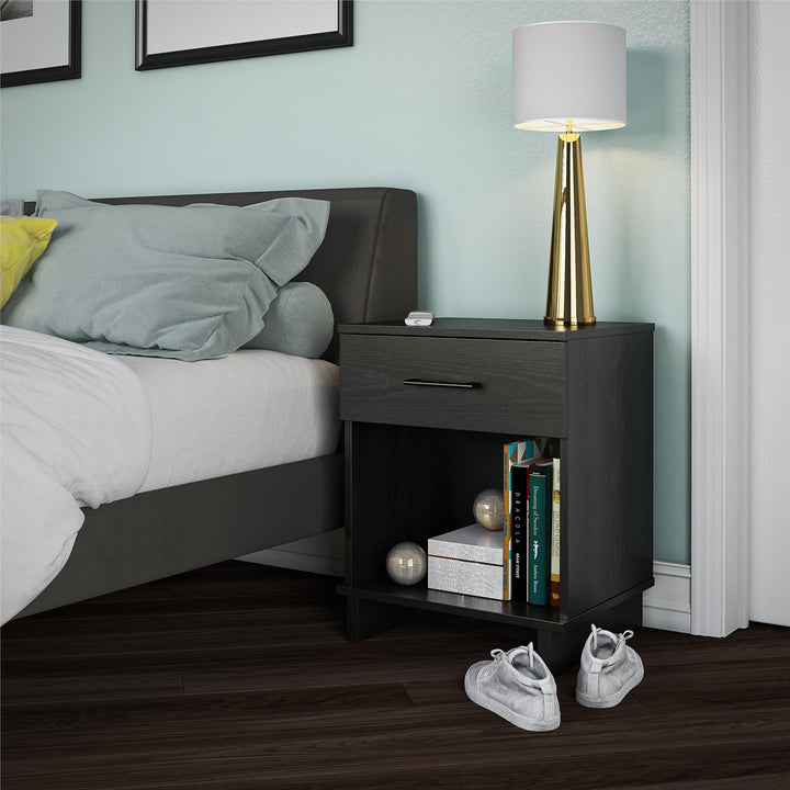 Southlander 1 Drawer Nightstand - Black Oak