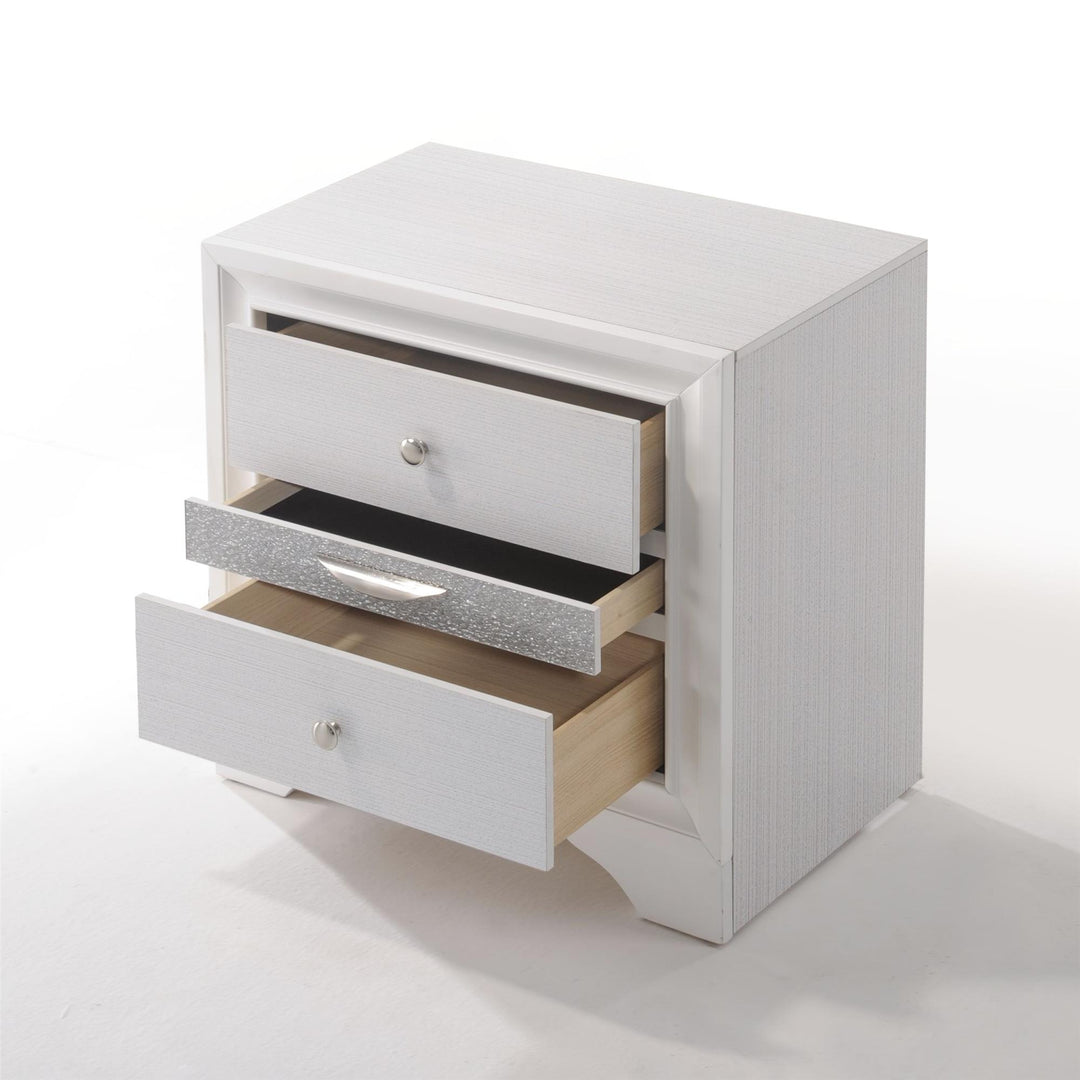 Dovetail Construction 3 Drawer Nightstand - White