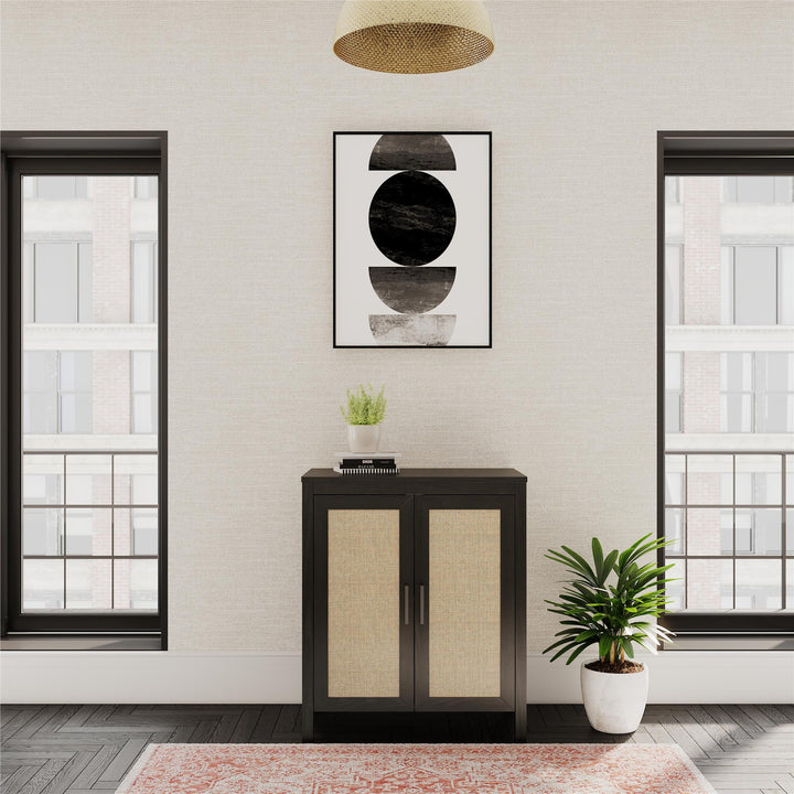 Accent cabinet with two doors - Black Oak