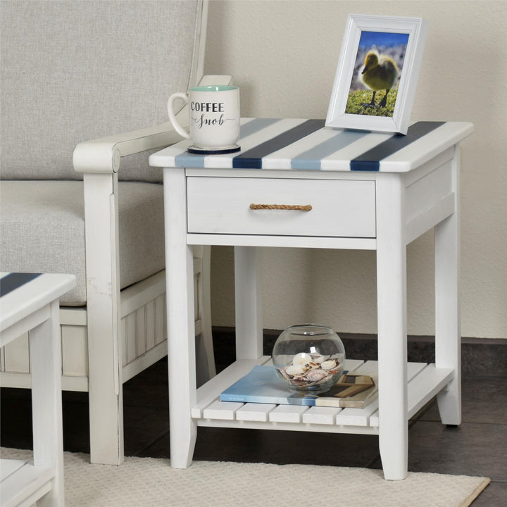 Modern end Table - N/A