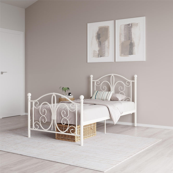 Victorian Metal Bed with Metal Slats -  White  -  Twin