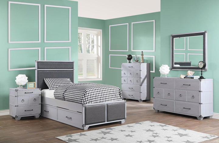 three drawers nightstand with usb port - Gray