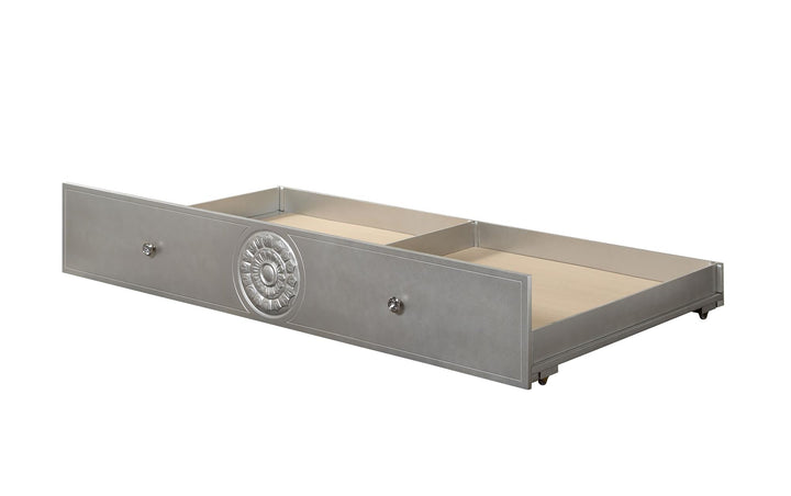 Varian Trundle with Decorative Design - Silver