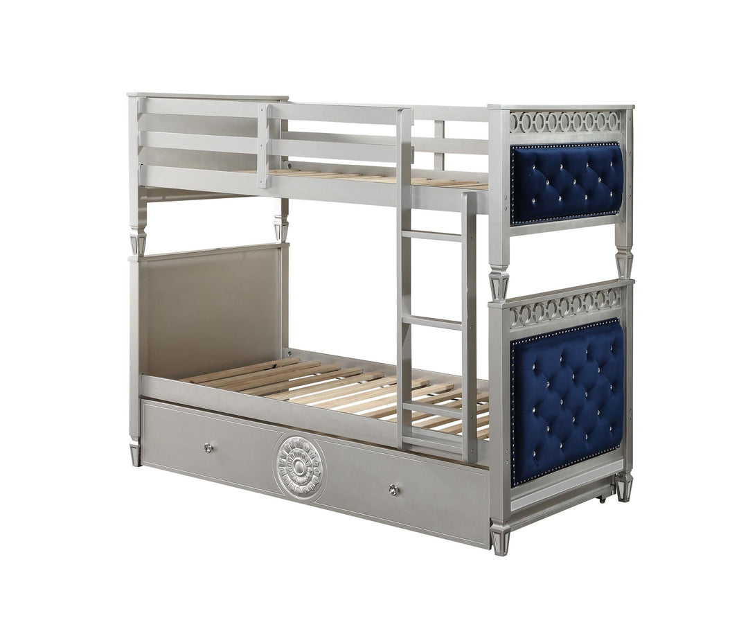 Decorative Design Trundle with support slats - Silver