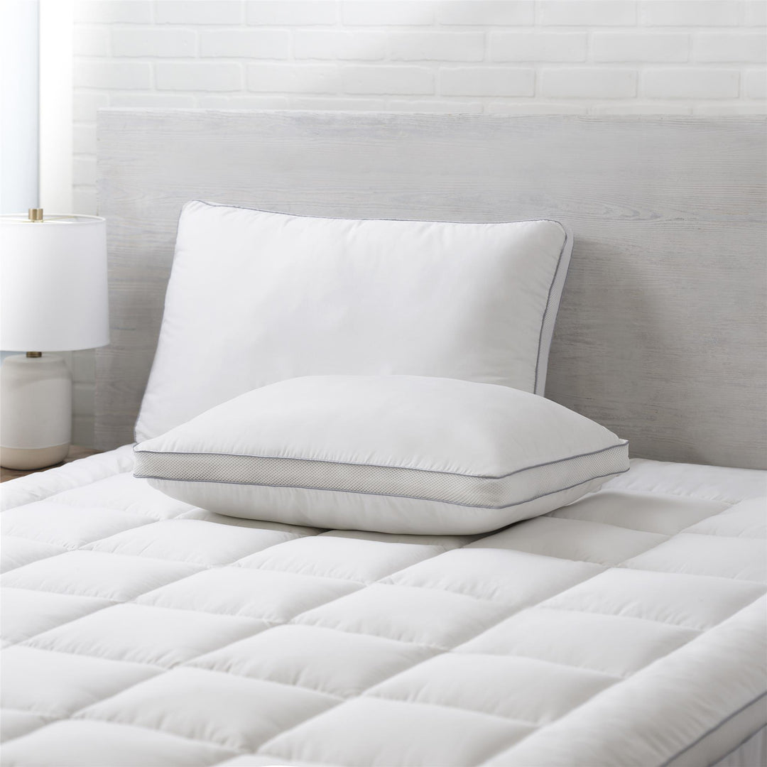 modern mesh gusset pillow - White - Standard