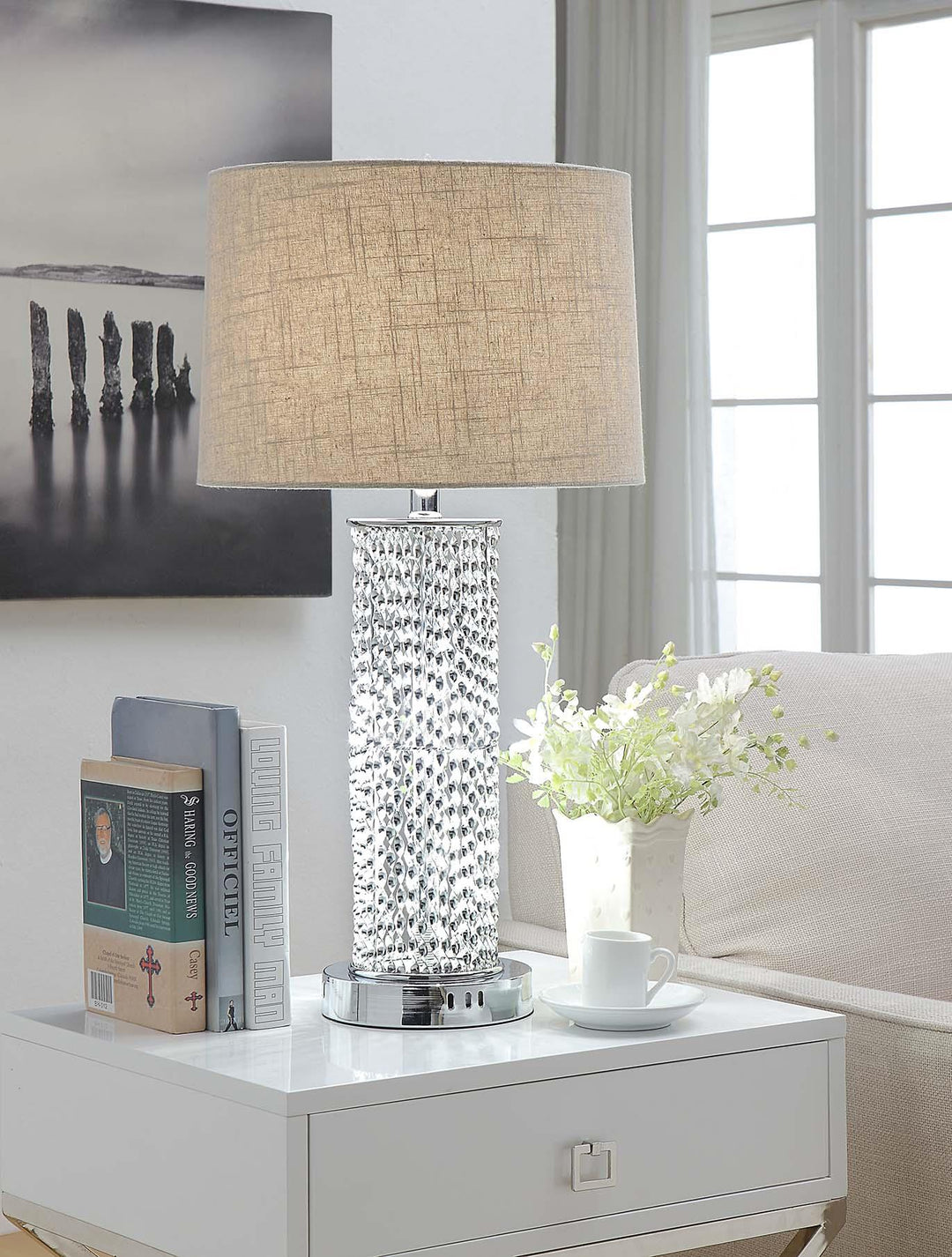 Luxury Table Lamp with Twisted Metal Base - Chrome