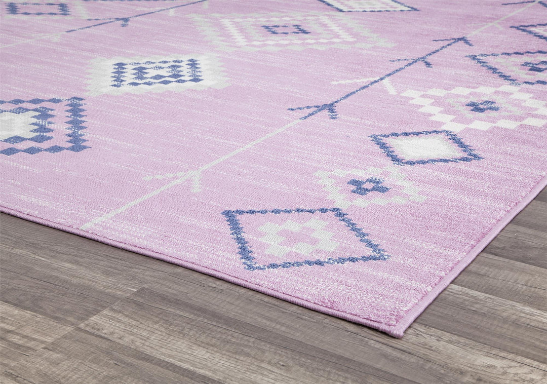Moroccan tribal designs in warm pink -  Pink  -  5'0"x7'0"