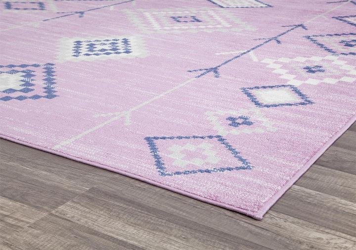 Moroccan tribal designs in warm pink -  Pink  -  5'0"x7'0"