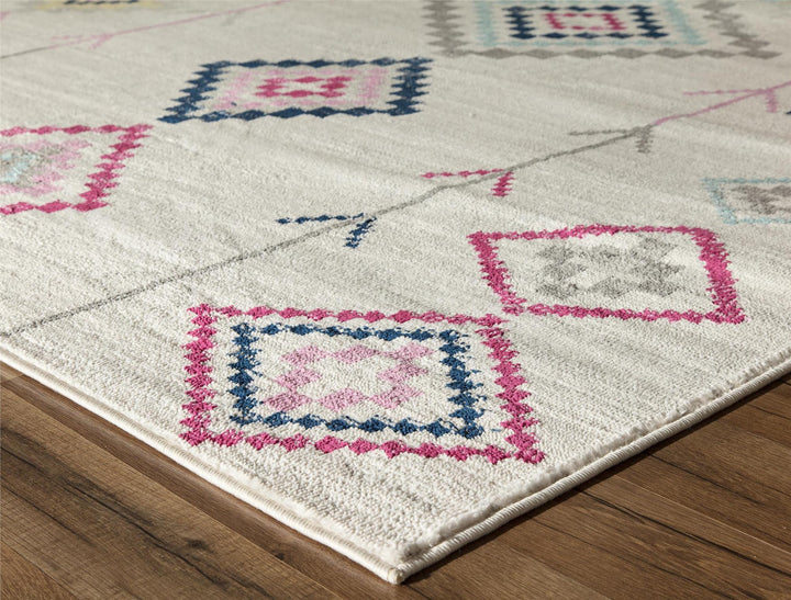 Pure ivory tribal area rug -  Ivory  -  5'3"x7'0"