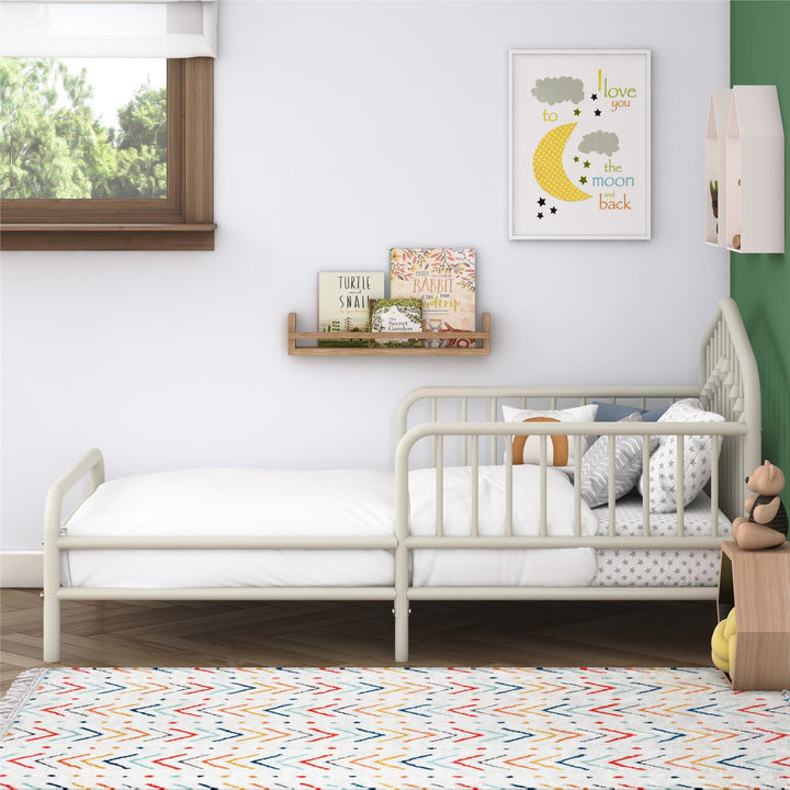 Safe metal beds for toddlers -  Off White  -  Crib & Toddler Mattress