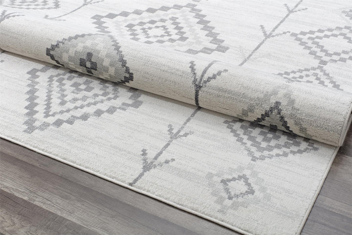 Tribal patterns in light gray for living rooms -  Light Gray  -  8'0"x10'0"