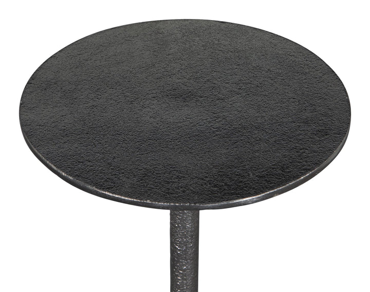 Classic round table by Ezrah with a touch of antiquity -  N/A