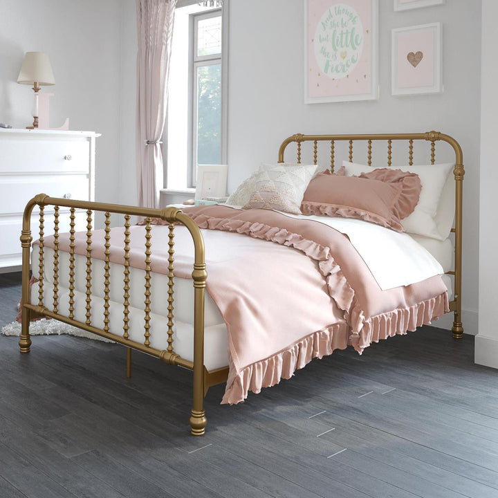 Monarch Hill Wren Metal Bed with Curved Scrollwork Design - Gold - Full