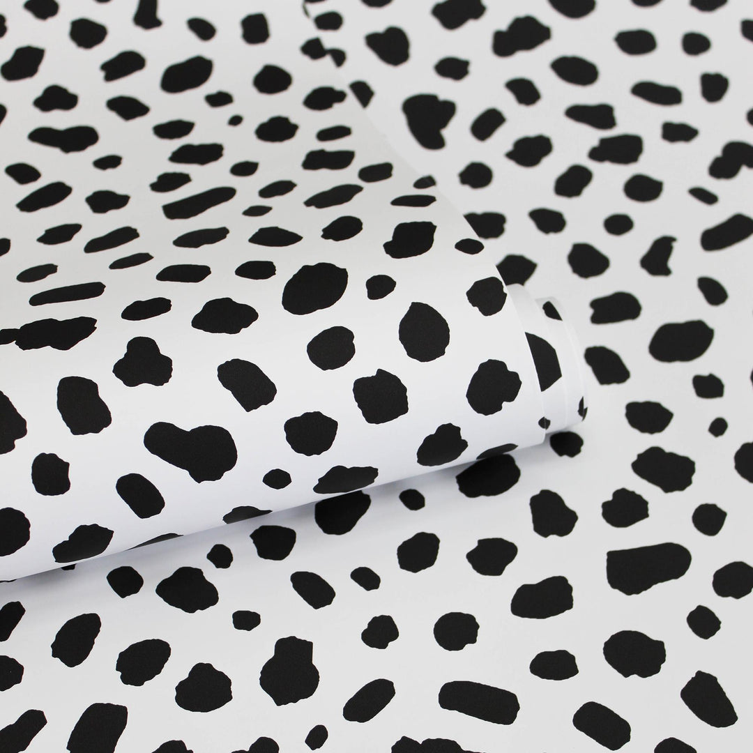 Scout Pepper Peel and Stick Wallpaper - Classic White