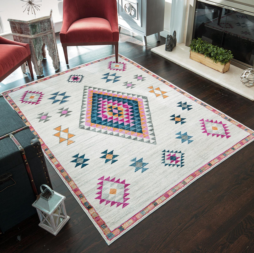 Moroccan tribal patterns in ivory -  Ivory  -  8'0"x10'0"