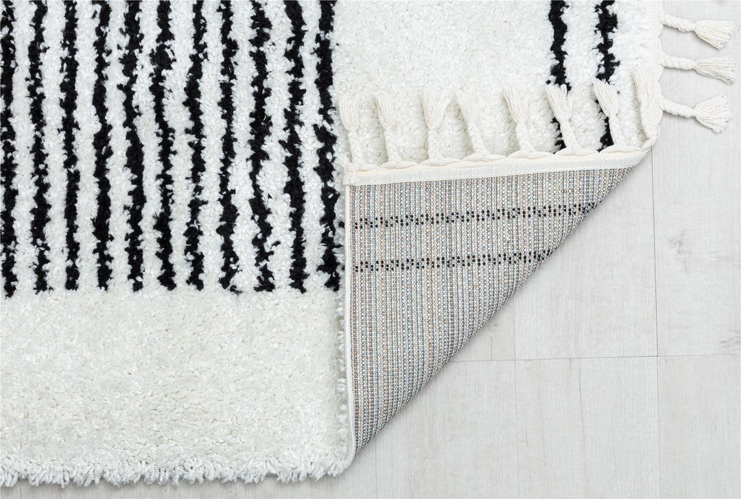 Snow Veil shag rug for bright living spaces -  White  -  5'0"x7'0"