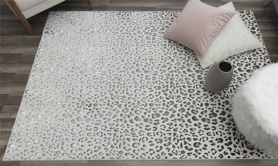 Snow leopard patterned white rug -  White  -  8'0"x10'0"
