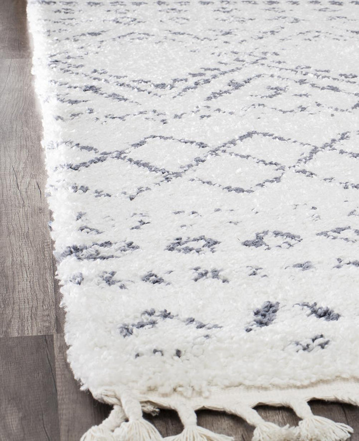 Gray tribal patterns for modern homes -  White  -  5'0"x7'0"