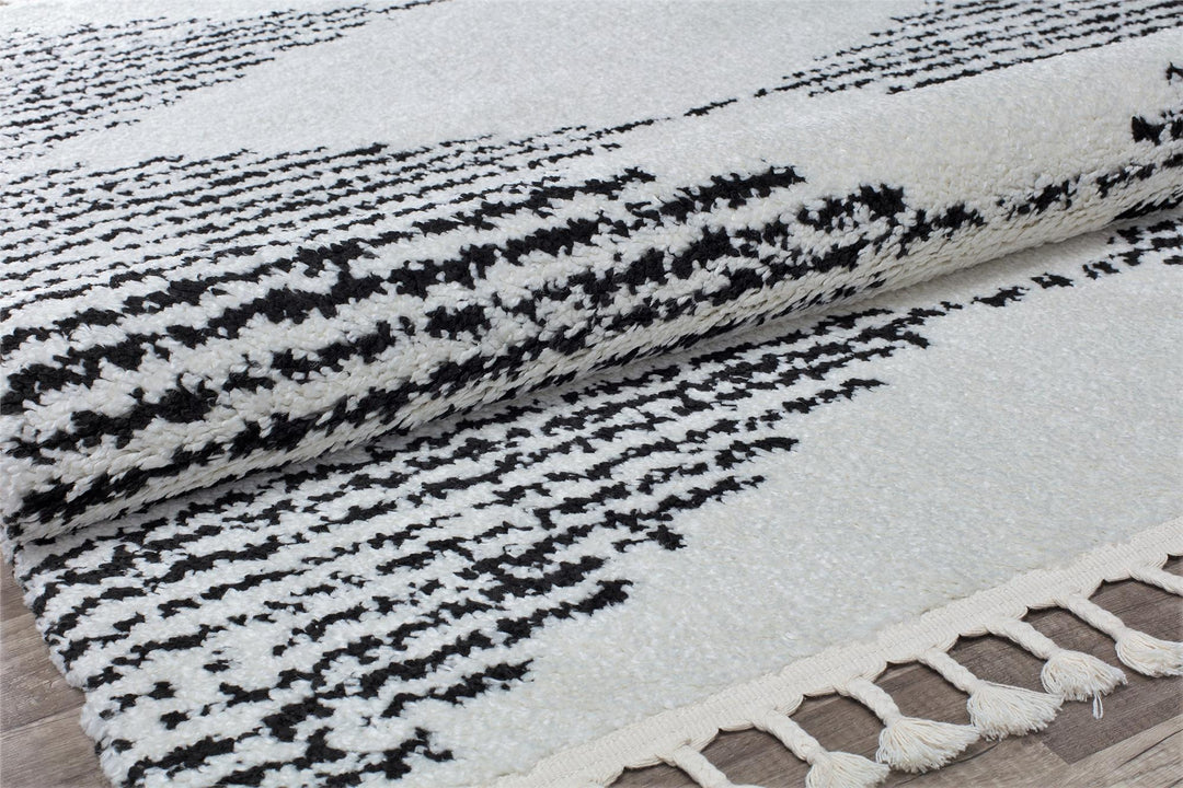 Elegant white tribal rug for bedrooms -  White  -  5'0"x7'0"