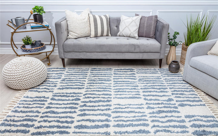 Modern white rug with geometric and stripe design -  White  -  8'0"x10'0"