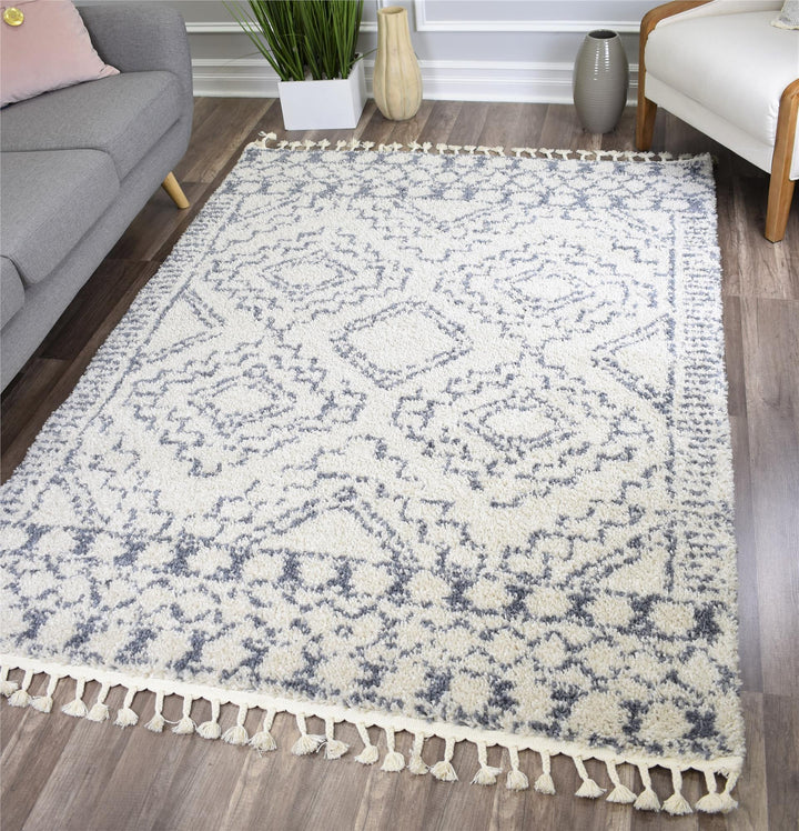 White tribal rug with authentic patterns -  White  -  5'0"x7'0"
