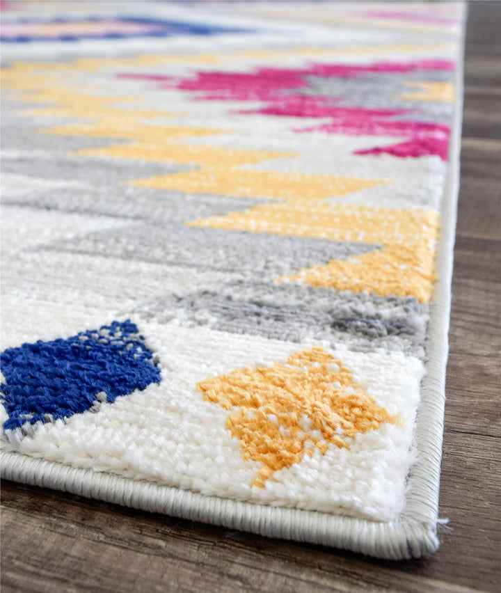 Moroccan gold rug for dining room -  Gold  -  5'3"x7'0"