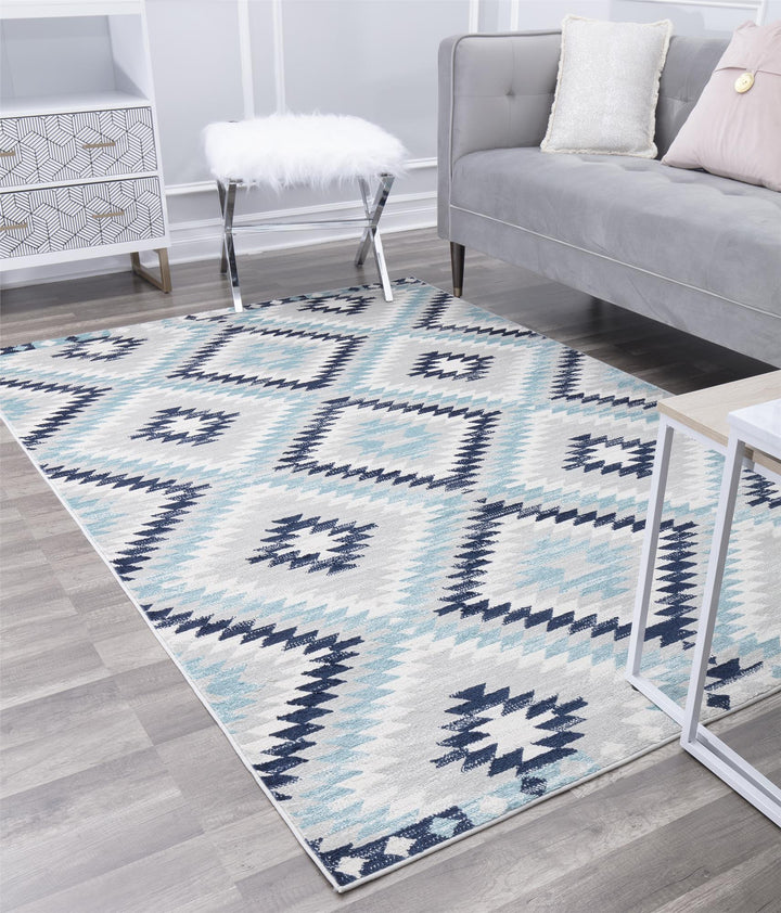 Moroccan blue rug with traditional patterns -  Blue  -  8'0"x10'0"