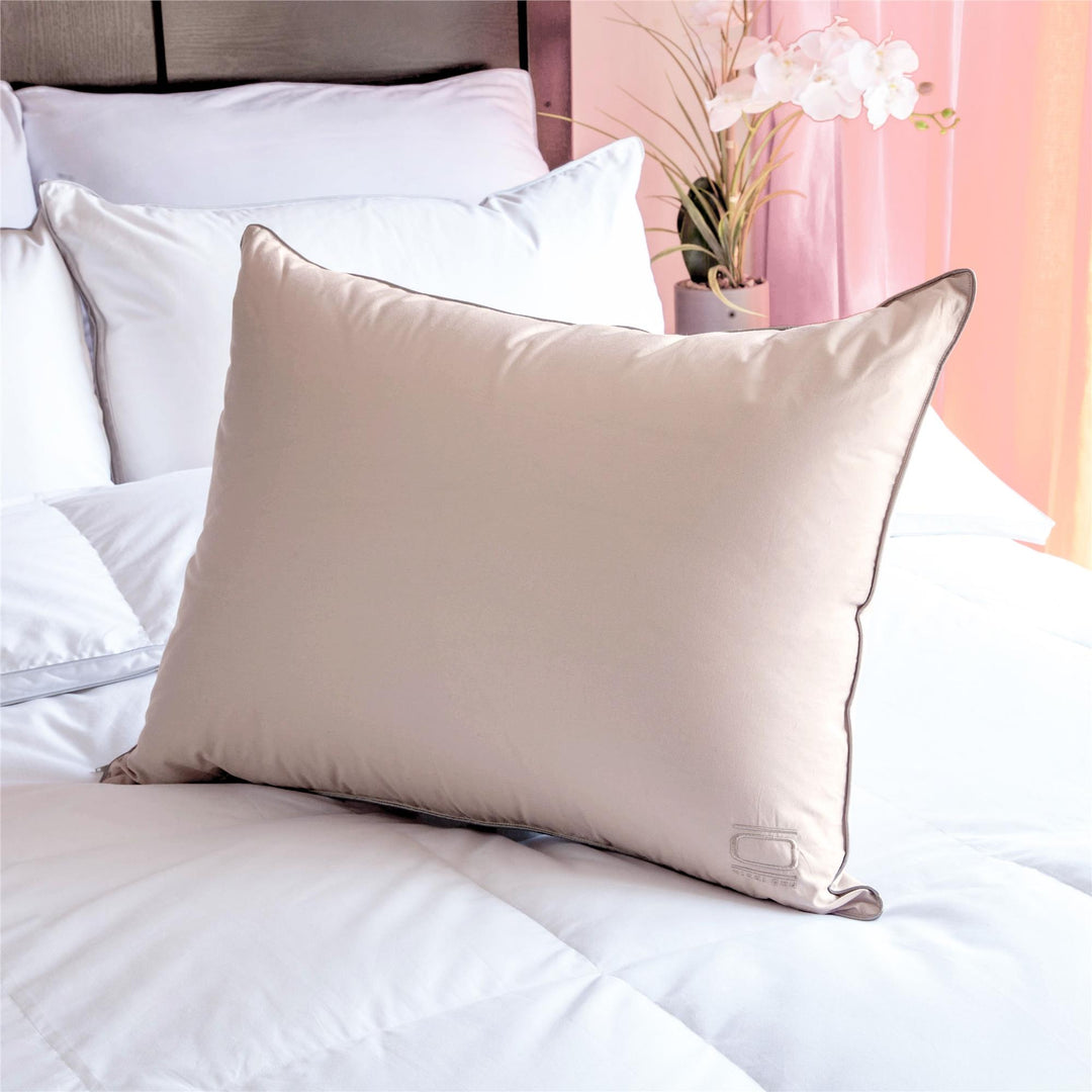 Soft-touch clay pillow with white down -  Beige  -  King