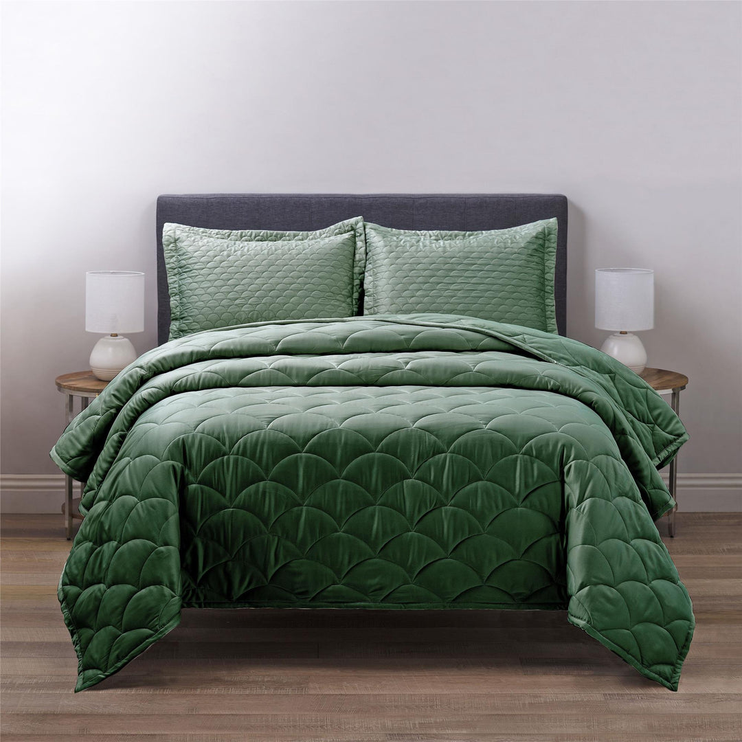 Scallop Quilted Matte Satin Pillow Sham - Green - Standard
