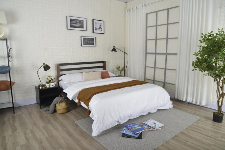 Baja Metal Platform Bed Frame with Slats - Black - Full