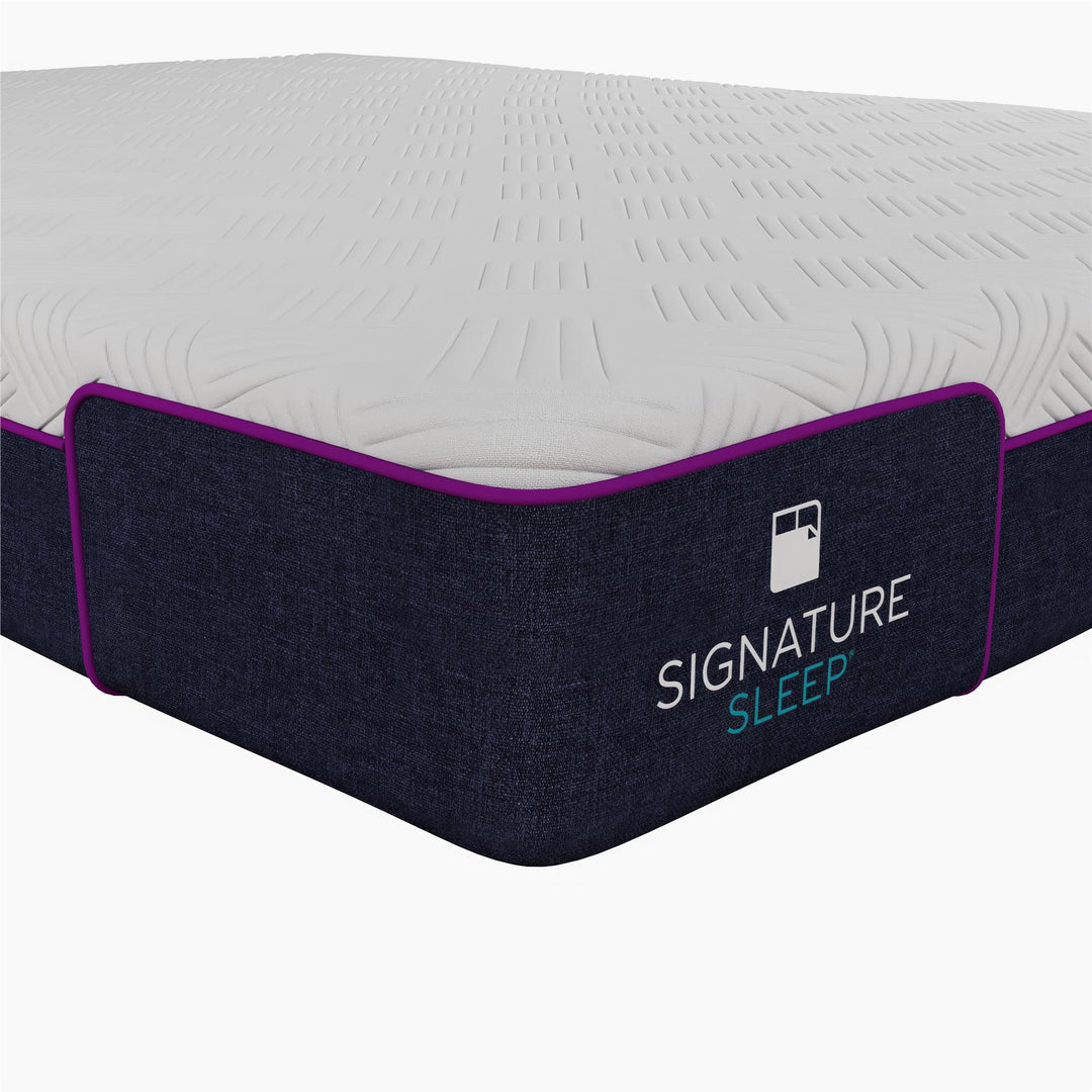 Memoir 8 Inch Memory Foam Mattress Relieves Pressure Points - White - Queen
