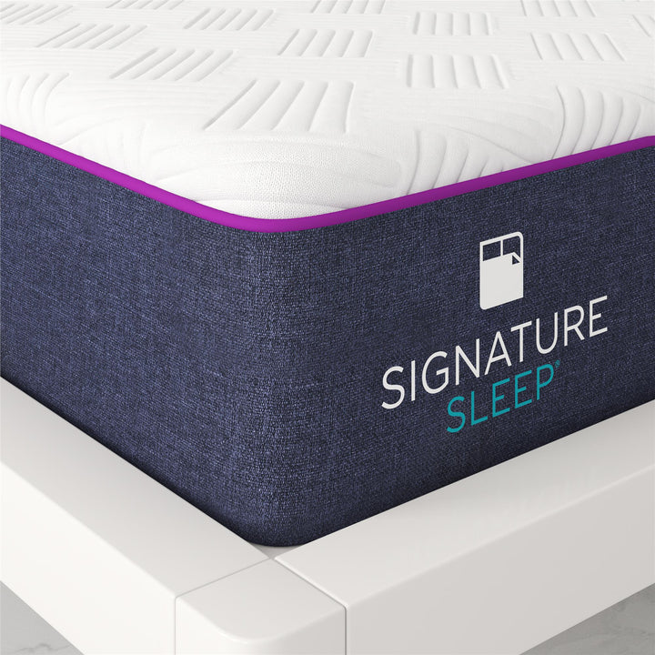 Memoir 8 Inch Memory Foam Mattress Relieves Pressure Points - White - Full