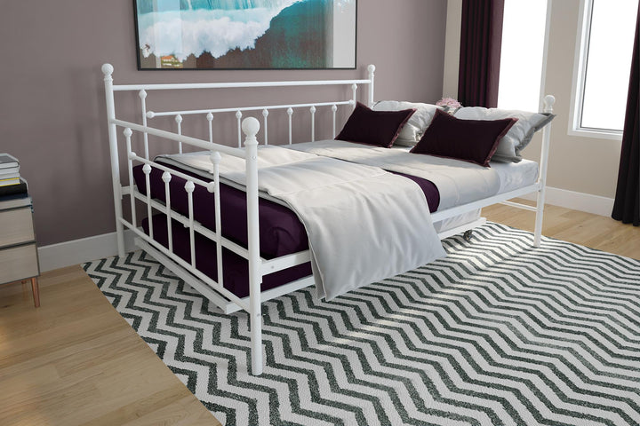 Manila Metal Daybed and Trundle Set with Sturdy Metal Frame and Slats - White - Full