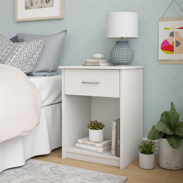 1 drawer nightstand - White