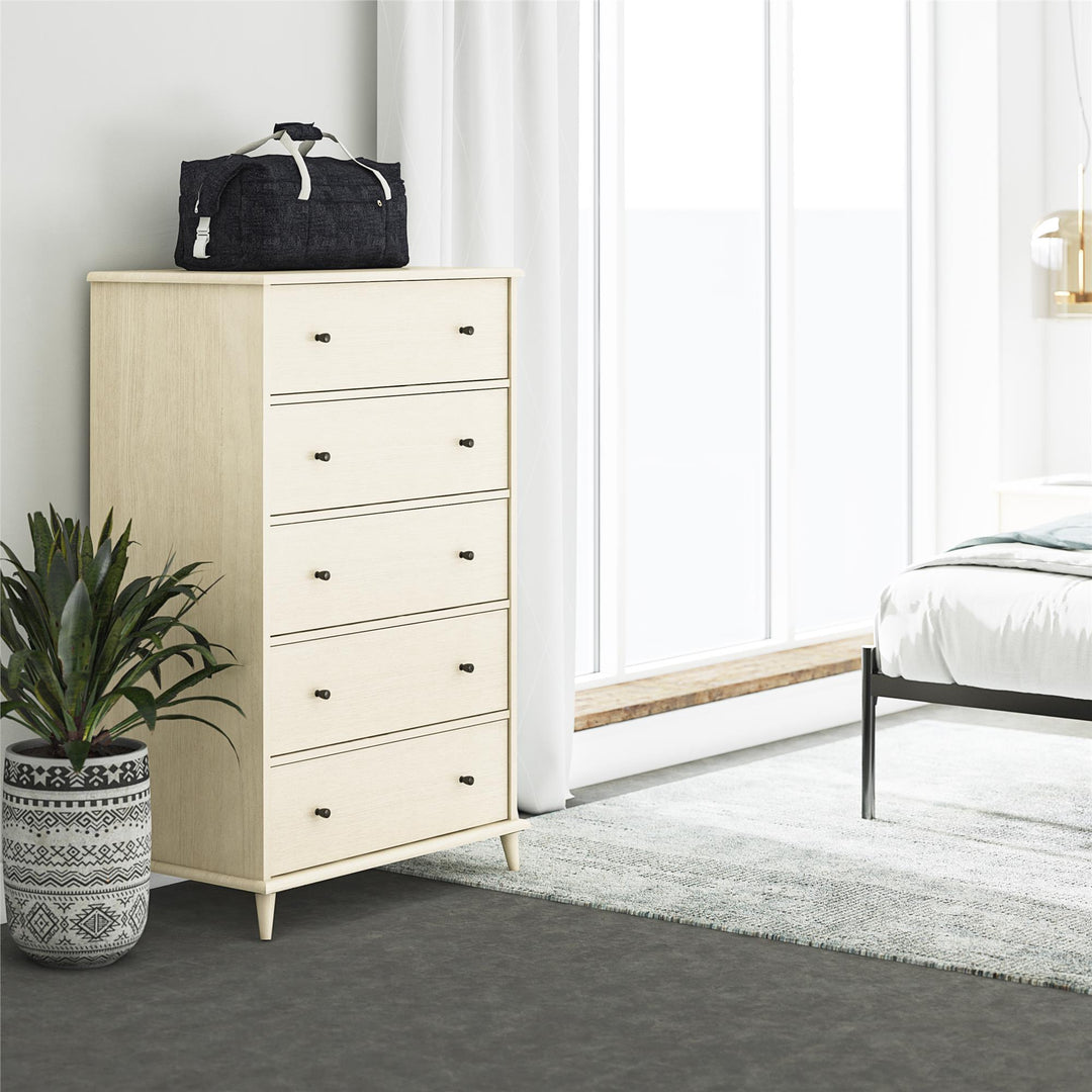 Farnsworth 5 Drawer Dresser - Ivory Oak - 5 Drawer