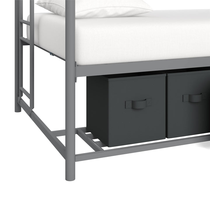 Sleek twin-over-twin Travis design -  Silver 