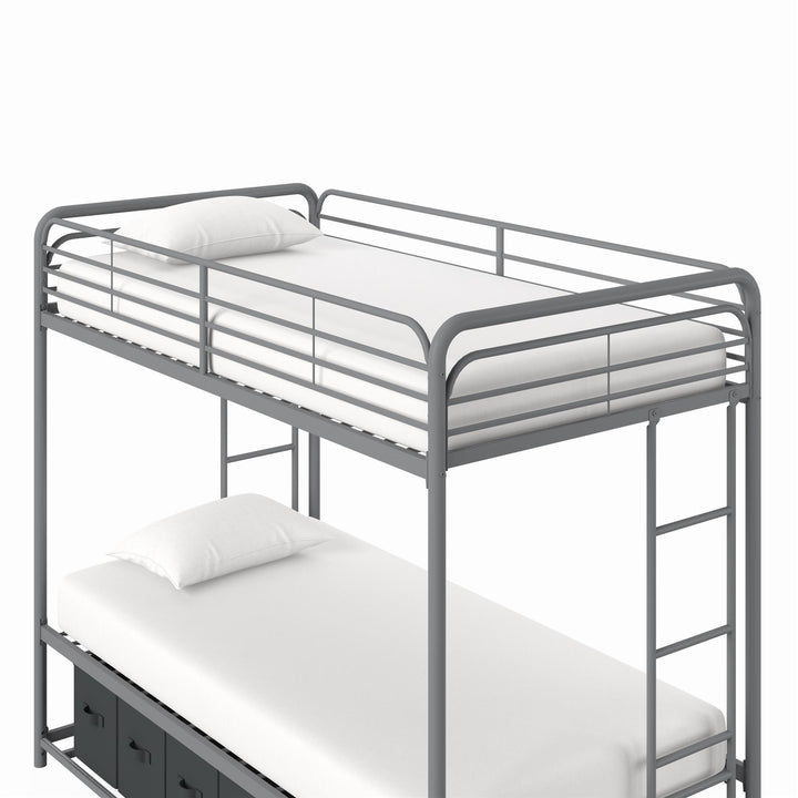 Travis bed with easy access ladder -  Silver 