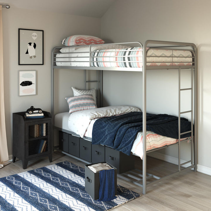 Travis design for modern bedrooms -  Silver 