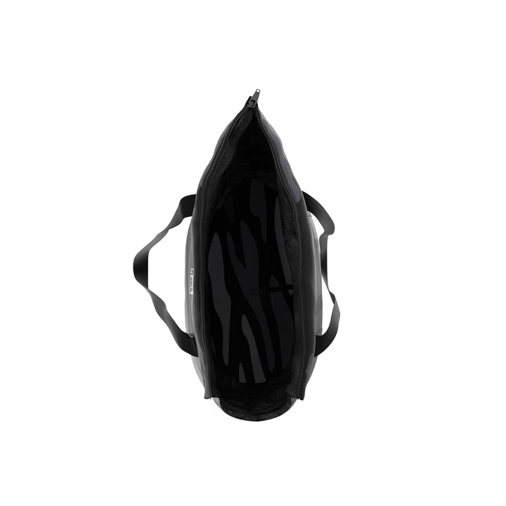 Advantages of Kaya's shoulder strap pet carrier -  Black Camouflage