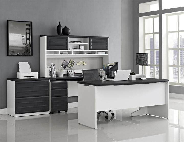 Pursuit Cabinet with lock and wheels -  Gray