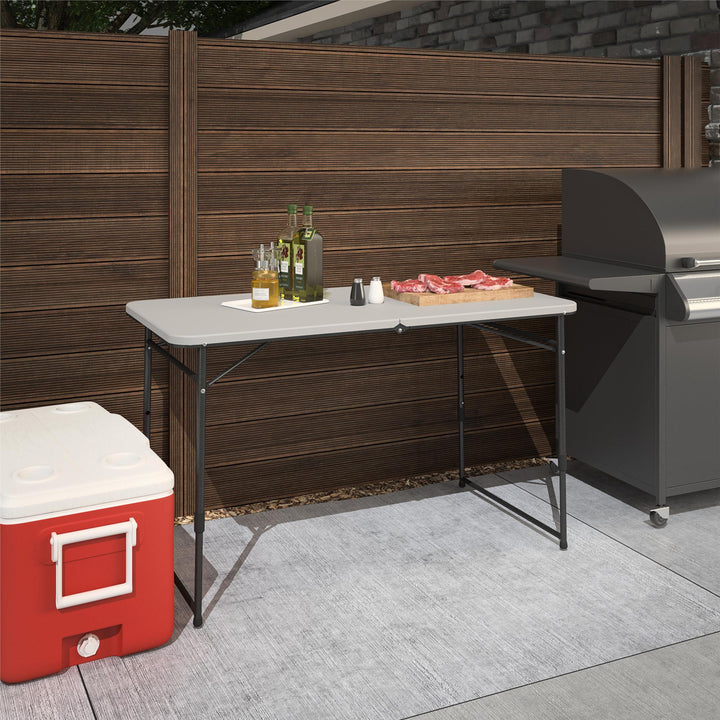Portable indoor/outdoor table - Gray
